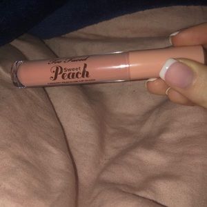 Too Faced sweet peach 🍑 creamy peach lip oil